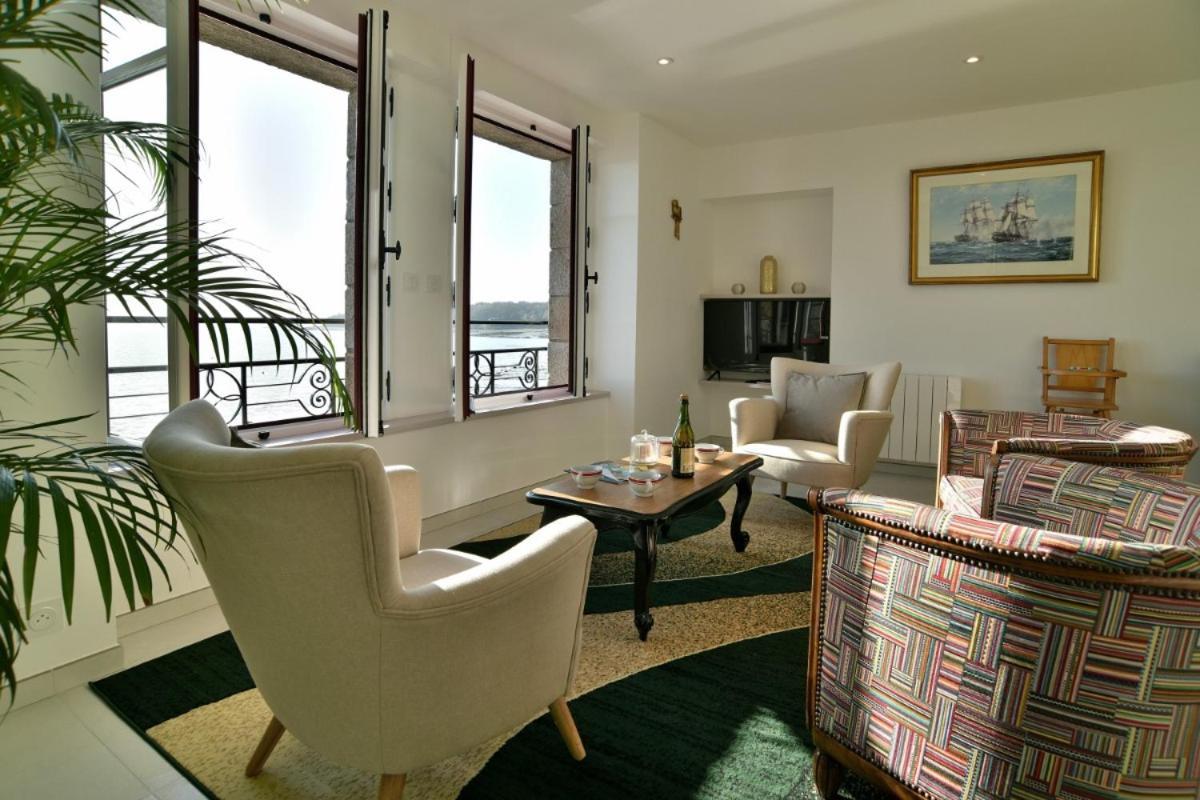 L Ostra 1, Appartement Haut Standing Front De Mer A Cancale Sur Le Port De La Houle Exterior photo